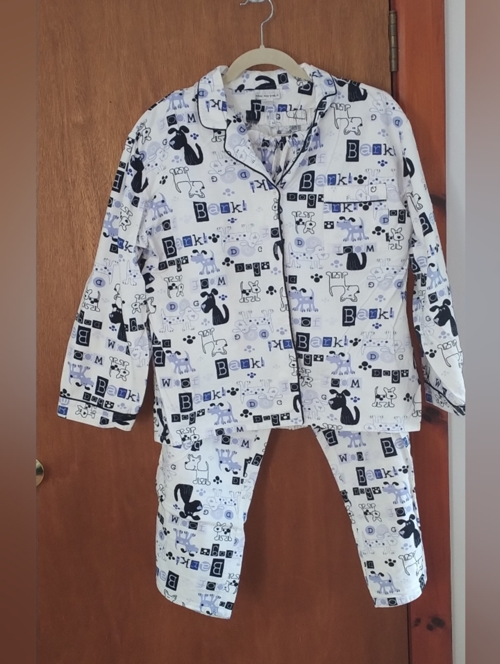 Women's Flannel Dog Print Pajama Set